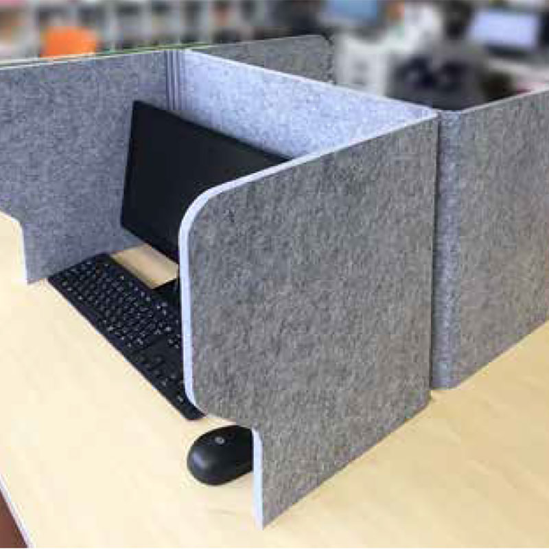 Mohou plstěné panely překlenout propast mezi akustickou funkčností a moderní estetikou designu?